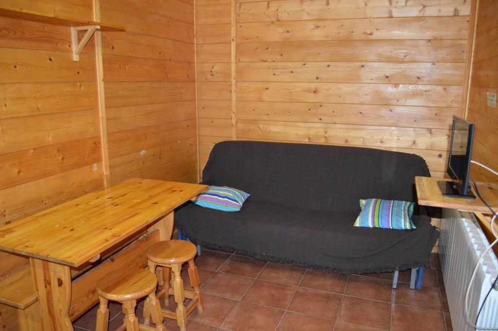 Cabanas Camping Sierra De Penascosa Bagian luar foto